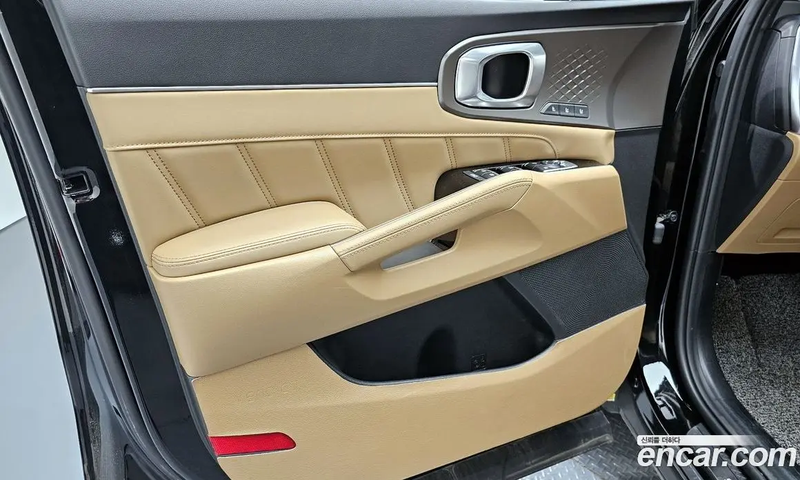 Kia Sorento 2024 1.6 автомат (гидро), фото 13 Kia Sorento 2024 1.6 автомат (гидро), фото 13