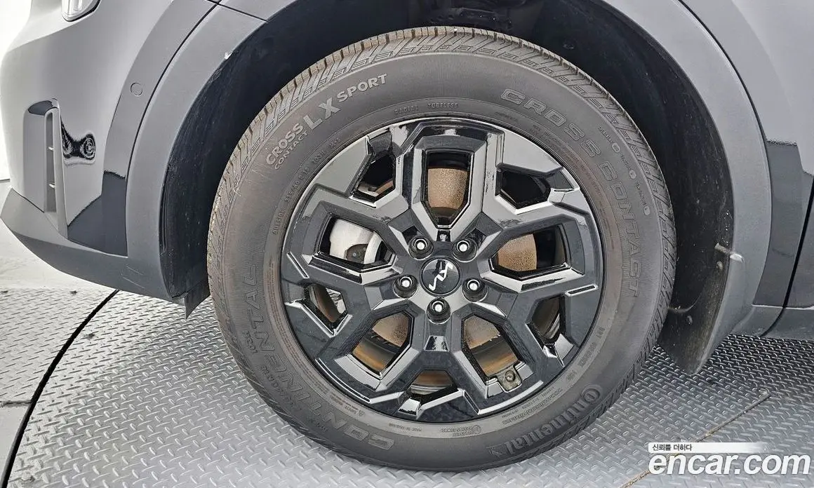 Kia Sorento 2024 1.6 автомат (гидро), фото 4 Kia Sorento 2024 1.6 автомат (гидро), фото 4