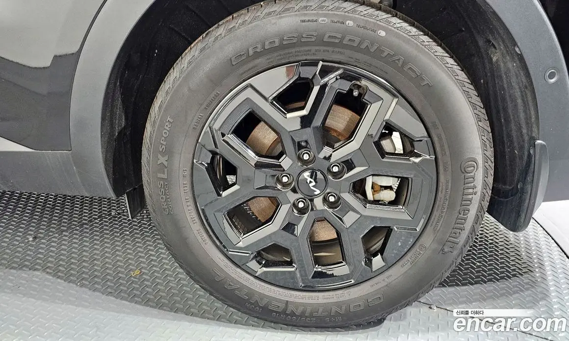 Kia Sorento 2024 1.6 автомат (гидро), фото 6 Kia Sorento 2024 1.6 автомат (гидро), фото 6
