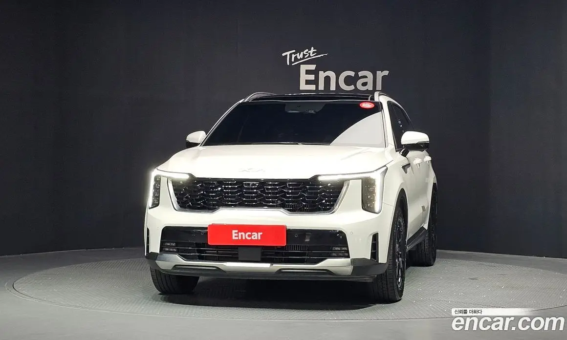 Kia Sorento 2024 1.6 автомат (гидро), фото 3 Kia Sorento 2024 1.6 автомат (гидро), фото 3