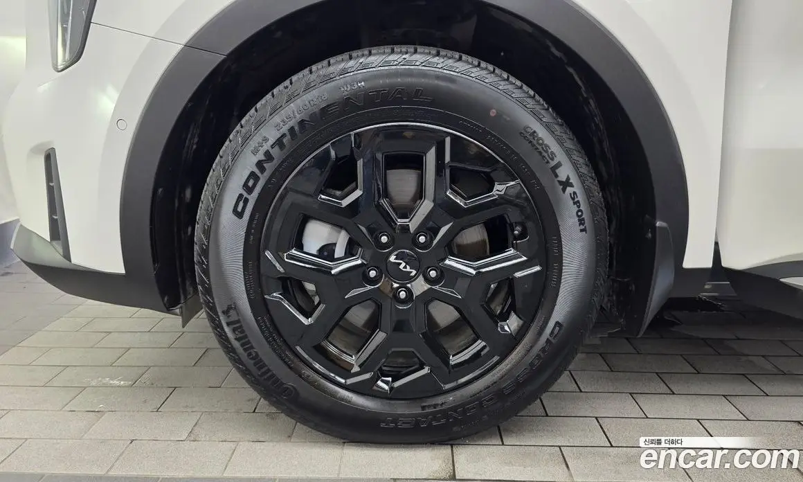 Kia Sorento 2024 1.6 автомат (гидро), фото 5 Kia Sorento 2024 1.6 автомат (гидро), фото 5