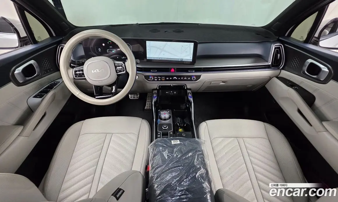 Kia Sorento 2024 1.6 автомат (гидро), фото 10 Kia Sorento 2024 1.6 автомат (гидро), фото 10