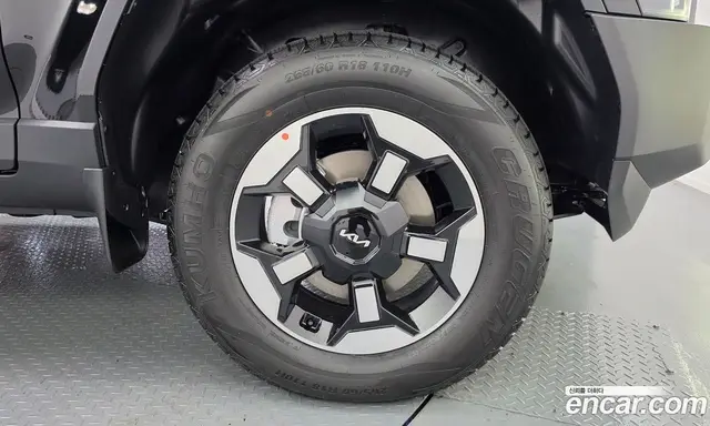 Kia Tasman 2026 2.5 автомат (гидро), миниатюра 7