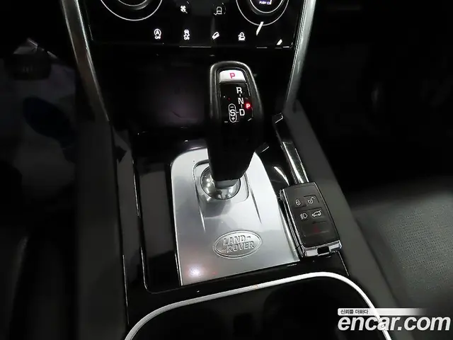 Land Rover Discovery Sport 2020 2.0 автомат (гидро), миниатюра 9 Land Rover Discovery Sport 2020 2.0 автомат (гидро), миниатюра 9
