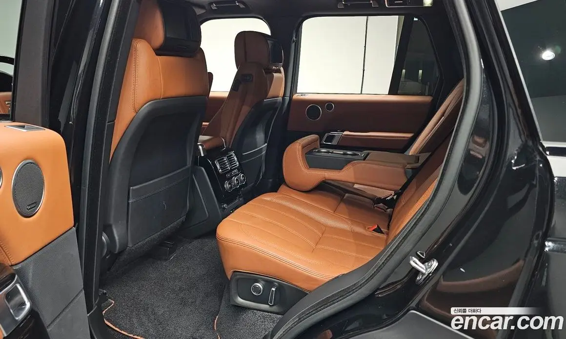 Land Rover Range Rover 2016 4.4 автомат (гидро), фото 15 Land Rover Range Rover 2016 4.4 автомат (гидро), фото 15