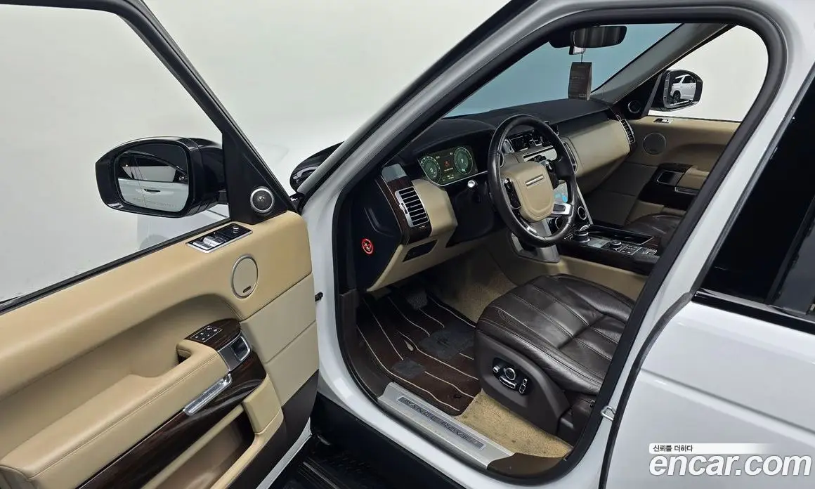 Land Rover Range Rover 2017 4.4 автомат (гидро), фото 16 Land Rover Range Rover 2017 4.4 автомат (гидро), фото 16