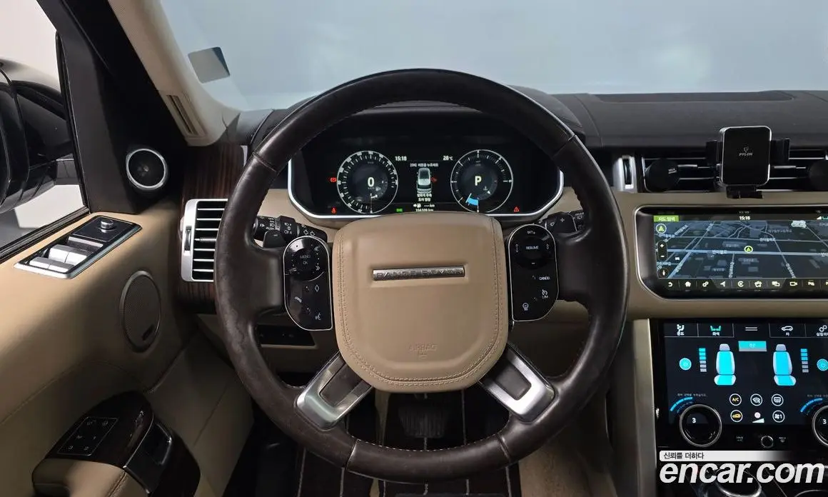 Land Rover Range Rover 2017 4.4 автомат (гидро), фото 18 Land Rover Range Rover 2017 4.4 автомат (гидро), фото 18