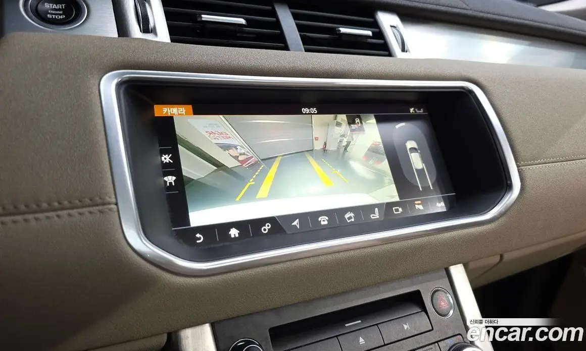 Land Rover Range Rover Evoque 2017 2.0 автомат (гидро), фото 15 Land Rover Range Rover Evoque 2017 2.0 автомат (гидро), фото 15