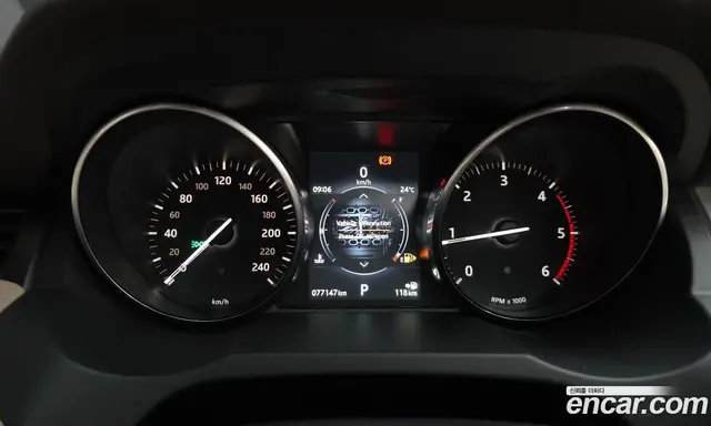 Land Rover Range Rover Evoque 2017 2.0 автомат (гидро), миниатюра 8 Land Rover Range Rover Evoque 2017 2.0 автомат (гидро), миниатюра 8