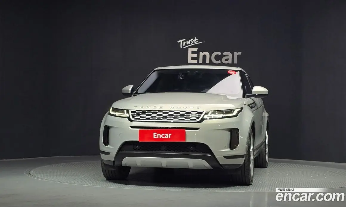 Land Rover Range Rover Evoque 2020 2.0 автомат (гидро), фото 3 Land Rover Range Rover Evoque 2020 2.0 автомат (гидро), фото 3