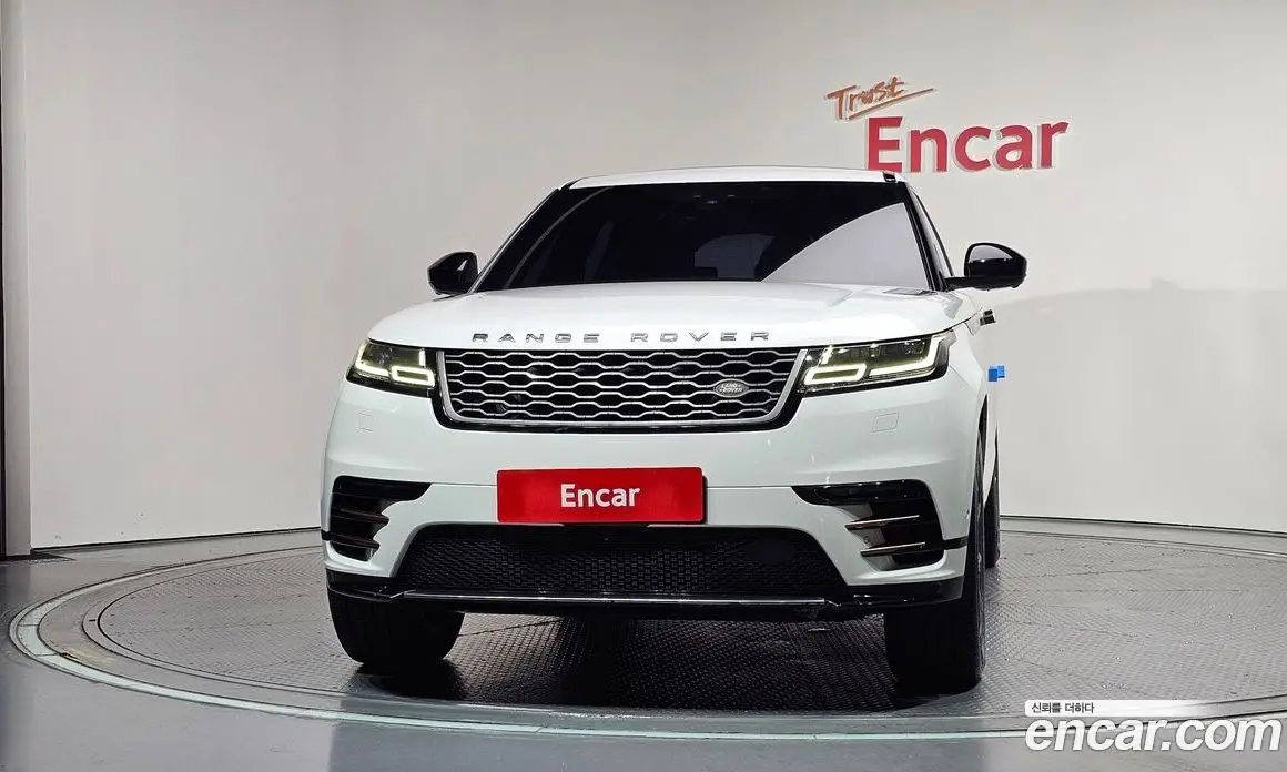 Land Rover Range Rover Velar 2018 3.0 автомат (гидро), фото 3 Land Rover Range Rover Velar 2018 3.0 автомат (гидро), фото 3