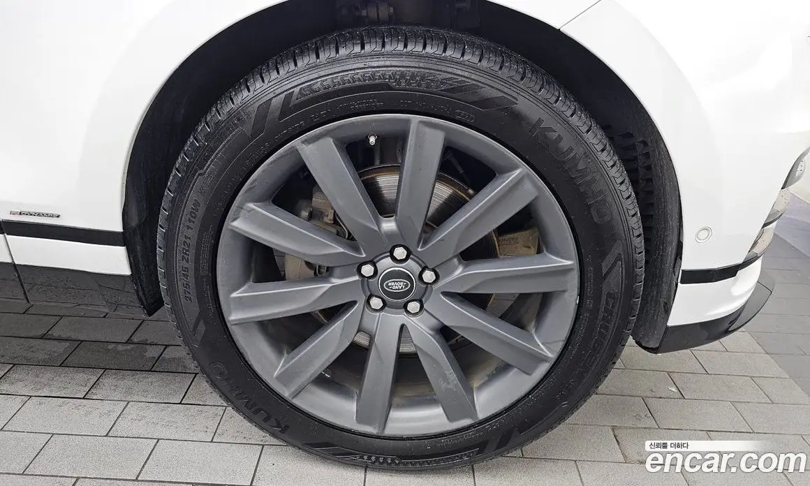 Land Rover Range Rover Velar 2018 3.0 автомат (гидро), фото 7 Land Rover Range Rover Velar 2018 3.0 автомат (гидро), фото 7