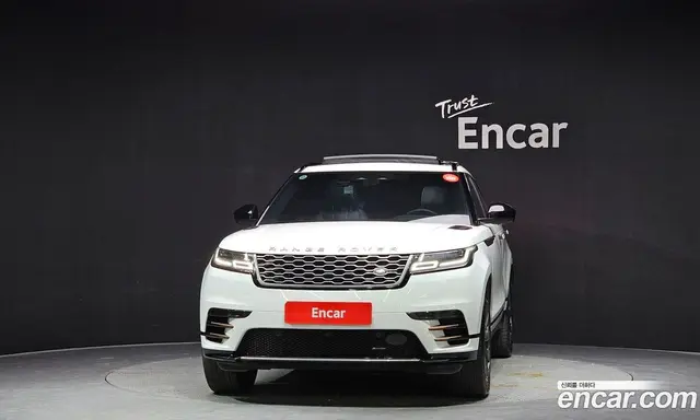 Land Rover Range Rover Velar 2023 3.0 автомат (гидро), миниатюра 3 Land Rover Range Rover Velar 2023 3.0 автомат (гидро), миниатюра 3