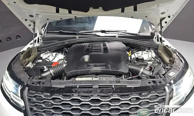 Land Rover Range Rover Velar 2023 3.0 автомат (гидро), миниатюра 6 Land Rover Range Rover Velar 2023 3.0 автомат (гидро), миниатюра 6