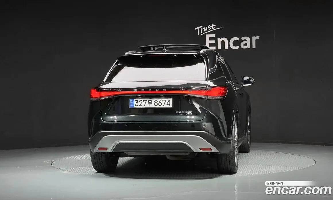 Lexus RX 2024 2.5 автомат (гидро), фото 4