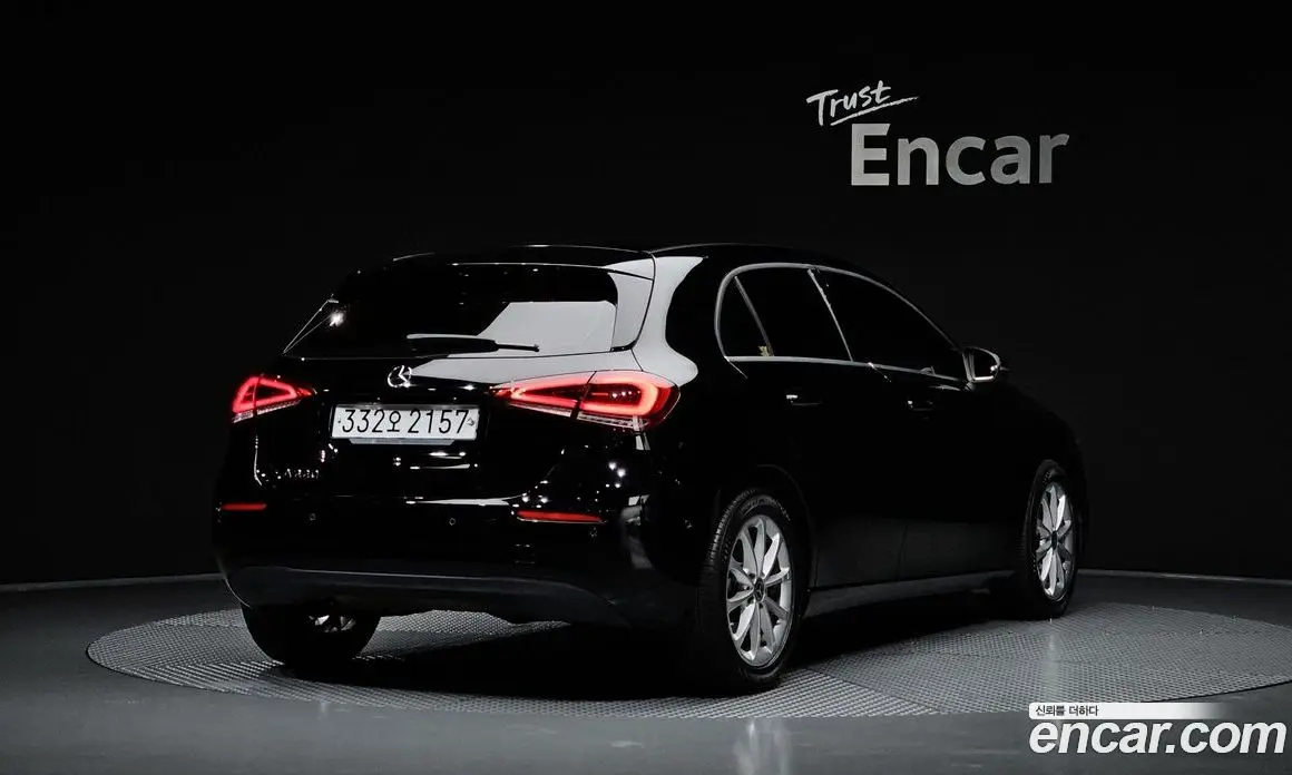 Mercedes-Benz A-Class 2019 2.0 автомат (гидро), фото 2 Mercedes-Benz A-Class 2019 2.0 автомат (гидро), фото 2