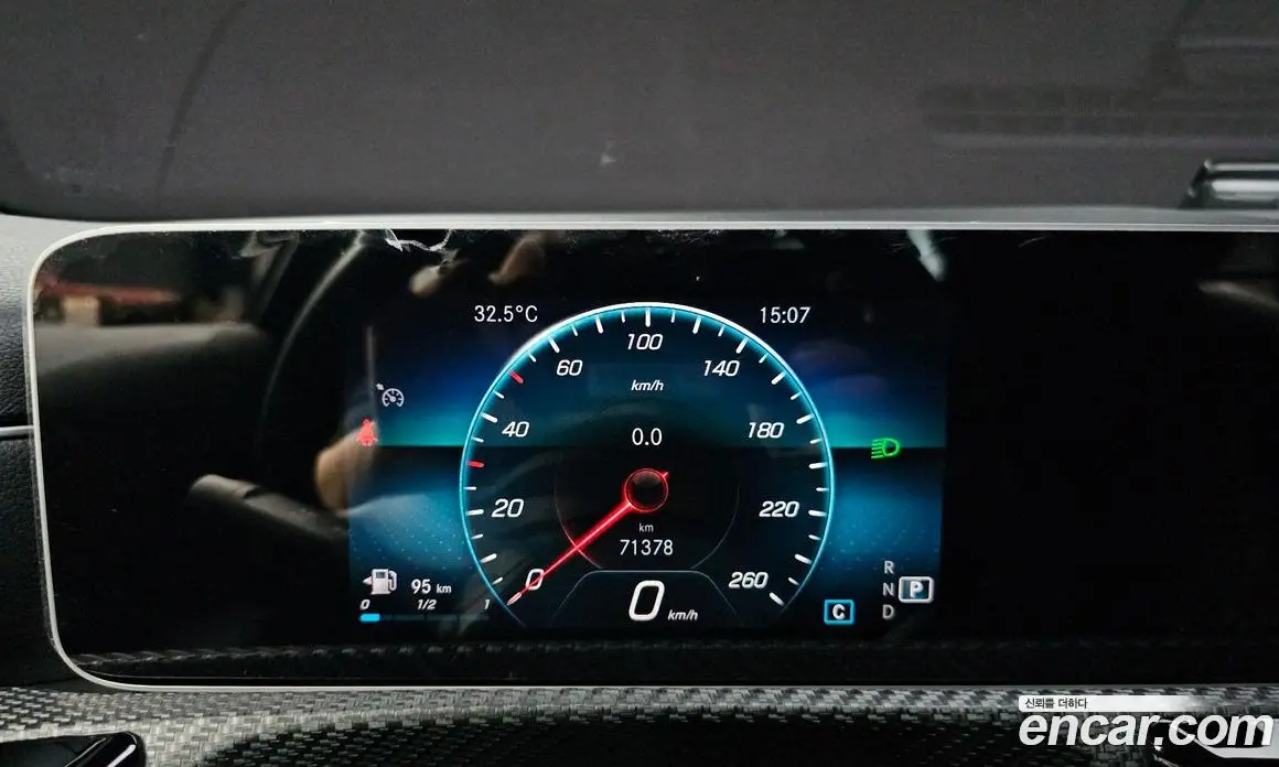 Mercedes-Benz A-Class 2019 2.0 автомат (гидро), фото 11 Mercedes-Benz A-Class 2019 2.0 автомат (гидро), фото 11