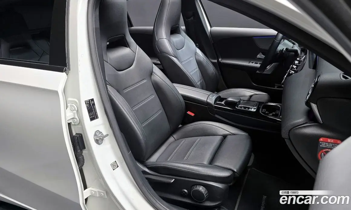 Mercedes-Benz A-Class 2020 2.0 автомат (гидро), фото 16