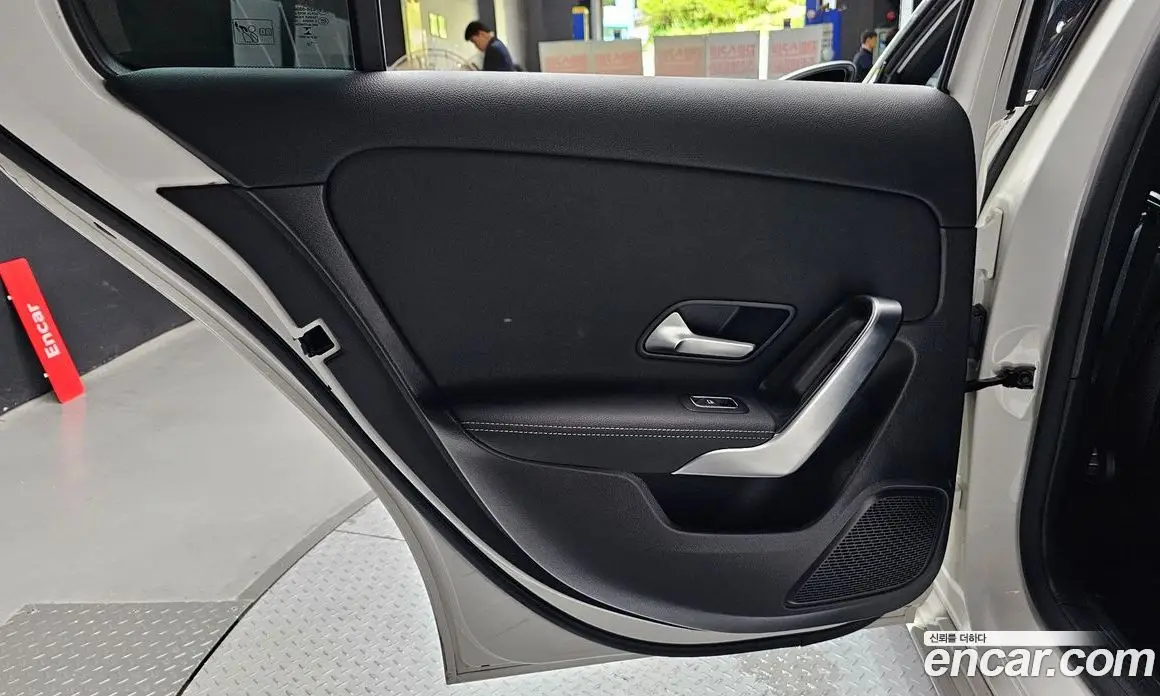 Mercedes-Benz A-Class 2022 2.0 автомат (гидро), фото 15 Mercedes-Benz A-Class 2022 2.0 автомат (гидро), фото 15