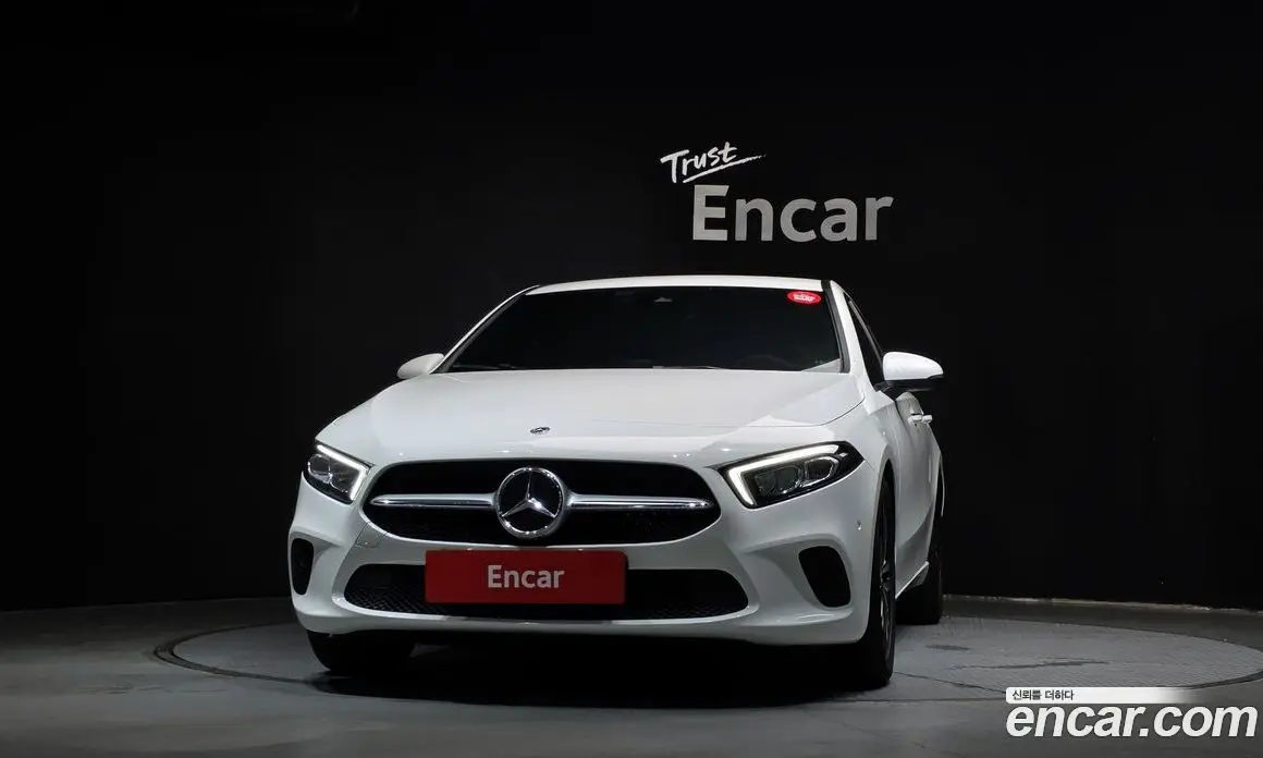 Mercedes-Benz A-Class 2022 2.0 автомат (гидро), фото 3 Mercedes-Benz A-Class 2022 2.0 автомат (гидро), фото 3