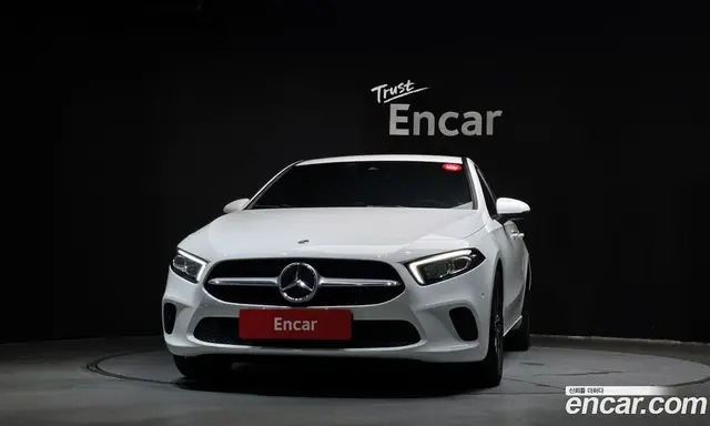 Mercedes-Benz A-Class 2022 2.0 автомат (гидро), миниатюра 3 Mercedes-Benz A-Class 2022 2.0 автомат (гидро), миниатюра 3