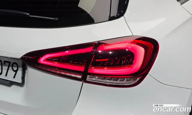 Mercedes-Benz A-Class 2022 2.0 автомат (гидро), миниатюра 9 Mercedes-Benz A-Class 2022 2.0 автомат (гидро), миниатюра 9