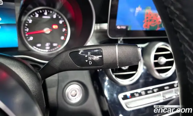 Mercedes-Benz C-Class 2019 2.0 автомат (гидро), миниатюра 12