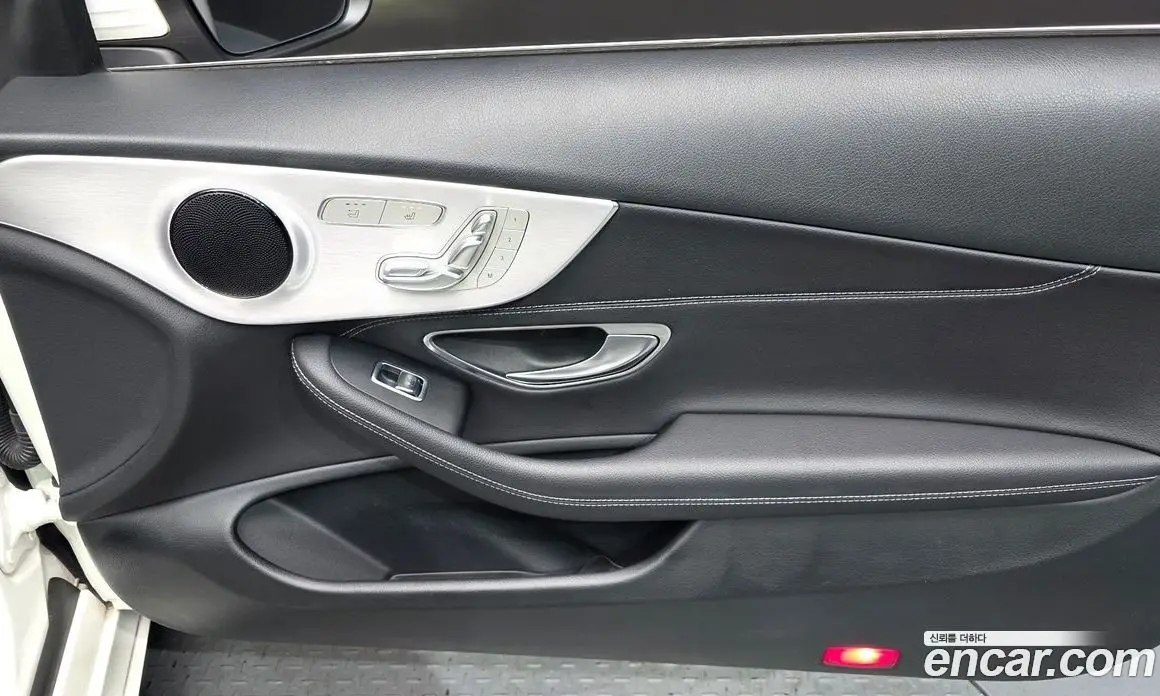 Mercedes-Benz C-Class 2019 2.0 автомат (гидро), фото 14