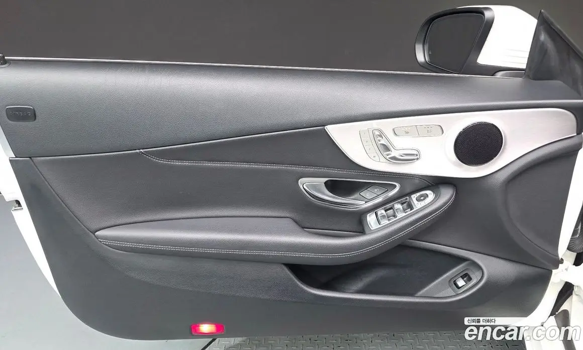 Mercedes-Benz C-Class 2019 2.0 автомат (гидро), фото 15