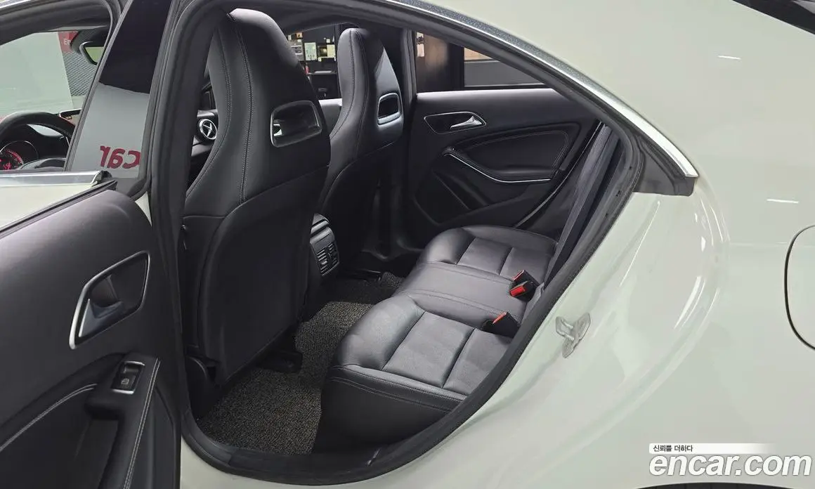 Mercedes-Benz CLA-Class 2016 2.1 автомат (гидро), фото 11 Mercedes-Benz CLA-Class 2016 2.1 автомат (гидро), фото 11