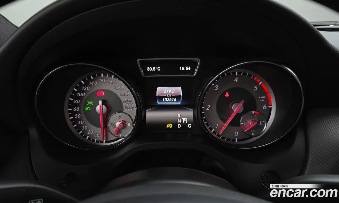 Mercedes-Benz CLA-Class 2016 2.1 автомат (гидро), фото 8 Mercedes-Benz CLA-Class 2016 2.1 автомат (гидро), фото 8