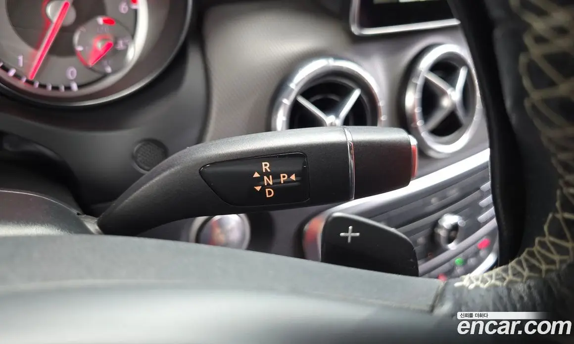 Mercedes-Benz CLA-Class 2016 2.1 автомат (гидро), фото 9 Mercedes-Benz CLA-Class 2016 2.1 автомат (гидро), фото 9