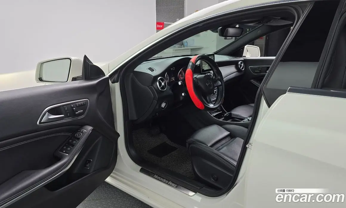 Mercedes-Benz CLA-Class 2016 2.1 автомат (гидро), фото 10 Mercedes-Benz CLA-Class 2016 2.1 автомат (гидро), фото 10