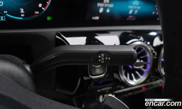 Mercedes-Benz CLA-Class 2021 2.0 автомат (гидро), миниатюра 9 Mercedes-Benz CLA-Class 2021 2.0 автомат (гидро), миниатюра 9