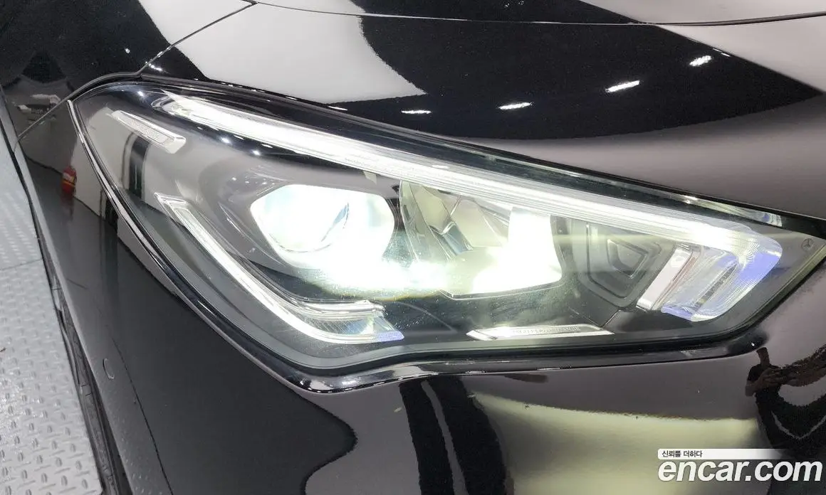 Mercedes-Benz CLA-Class 2023 2.0 автомат (гидро), фото 8