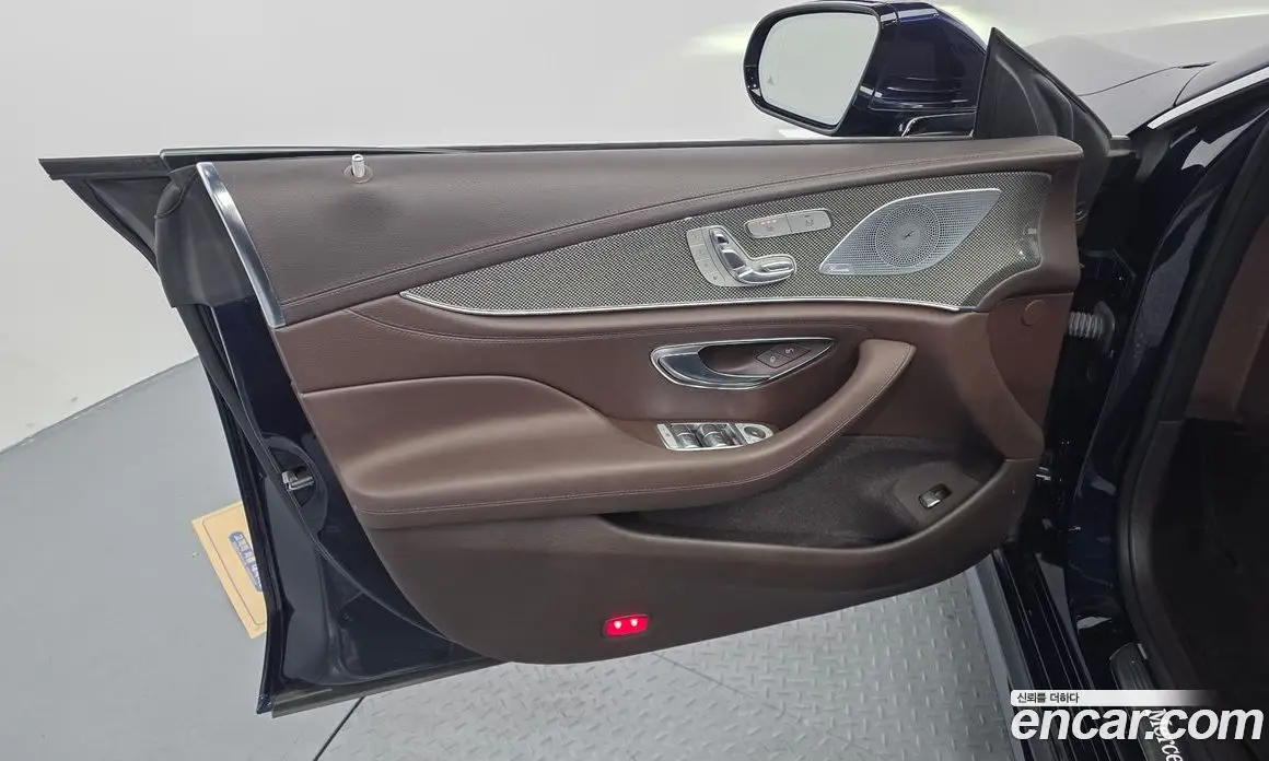 Mercedes-Benz CLS-Class 2019 1.9 автомат (гидро), фото 14 Mercedes-Benz CLS-Class 2019 1.9 автомат (гидро), фото 14