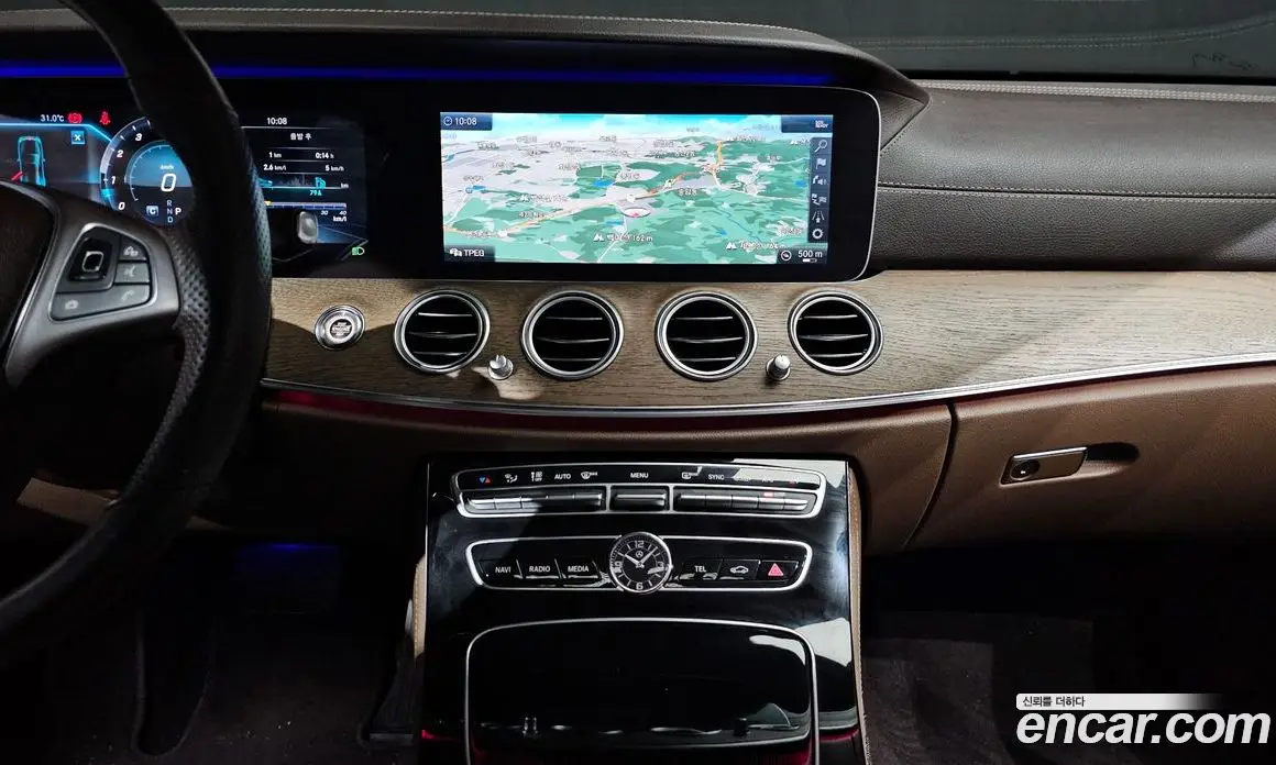 Mercedes-Benz E-Class 2018 2.0 автомат (гидро), фото 20