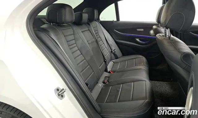 Mercedes-Benz E-Class 2020 1.9 автомат (гидро), миниатюра 12