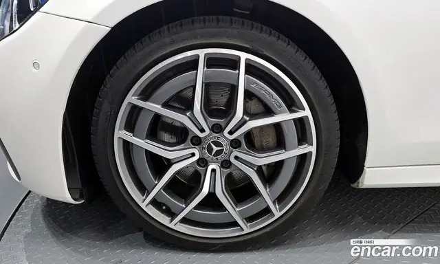 Mercedes-Benz E-Class 2020 1.9 автомат (гидро), миниатюра 5