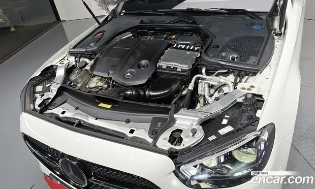Mercedes-Benz E-Class 2020 1.9 автомат (гидро), миниатюра 6
