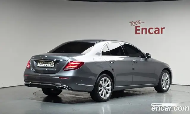 Mercedes-Benz E-Class, 2020, 54 143 км
