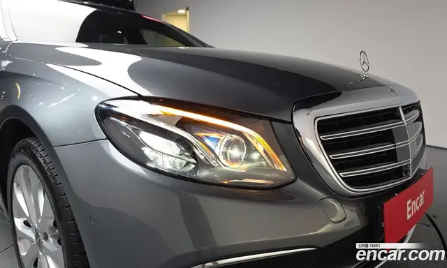 Mercedes-Benz E-Class 2020 2.0 автомат (гидро), миниатюра 7