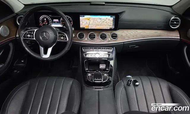 Mercedes-Benz E-Class 2020 2.0 автомат (гидро), миниатюра 9