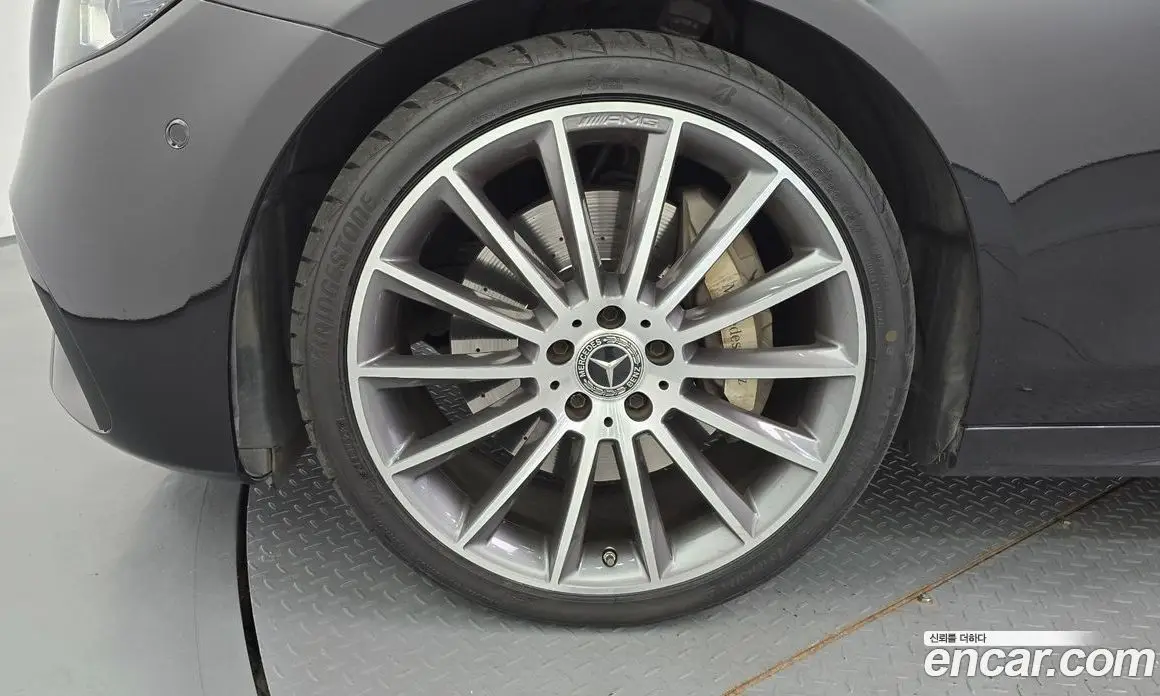 Mercedes-Benz E-Class 2021 2.0 автомат (гидро), фото 5