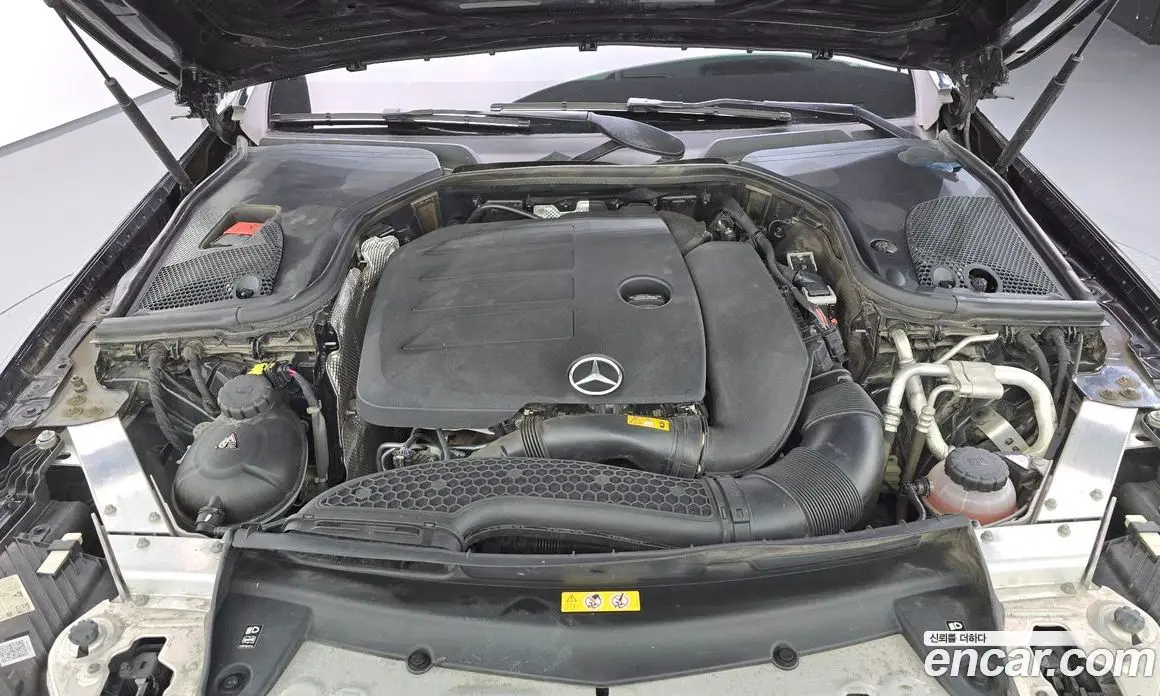 Mercedes-Benz E-Class 2021 2.0 автомат (гидро), фото 6