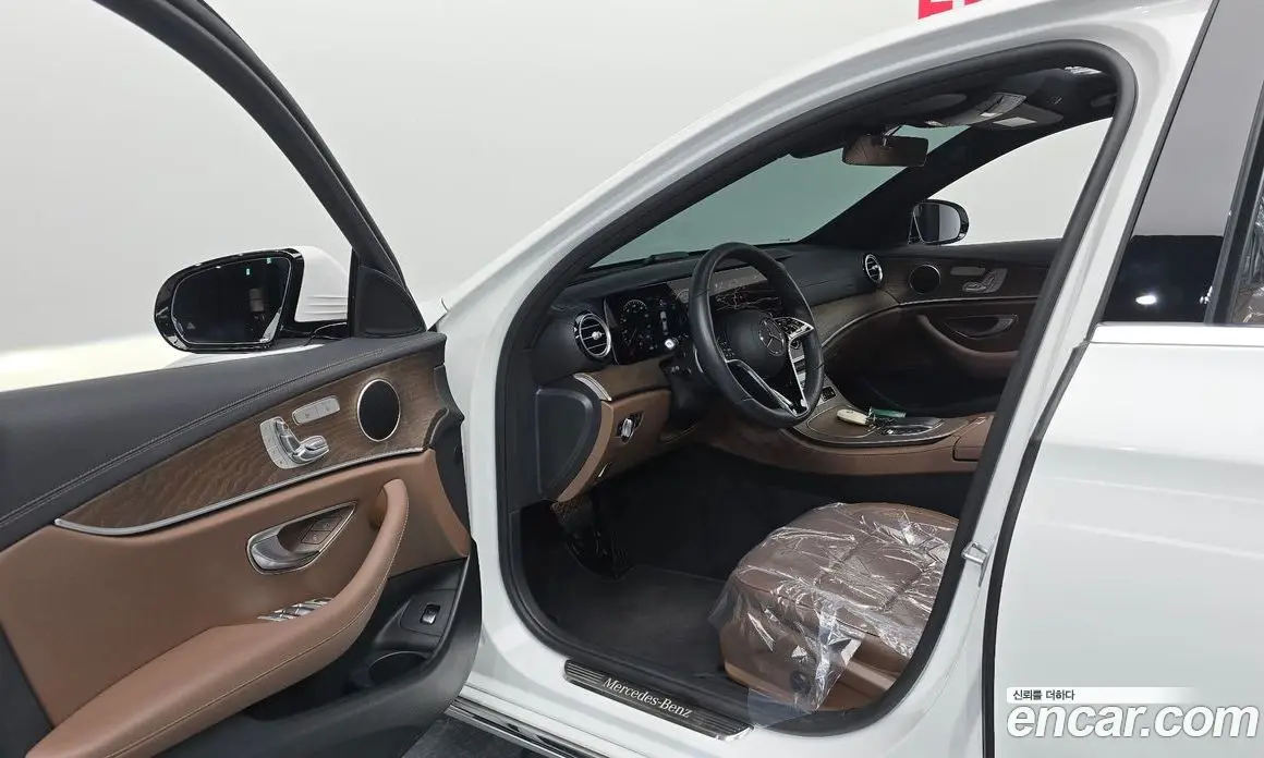 Mercedes-Benz E-Class 2022 2.0 автомат (гидро), фото 13
