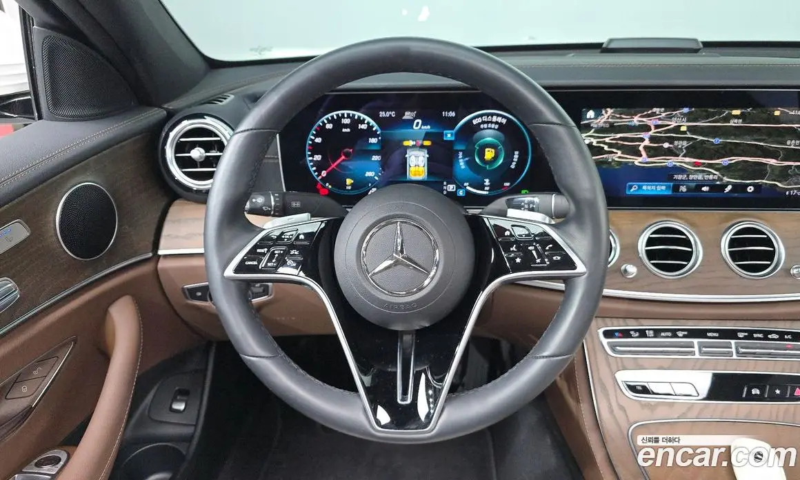 Mercedes-Benz E-Class 2022 2.0 автомат (гидро), фото 19