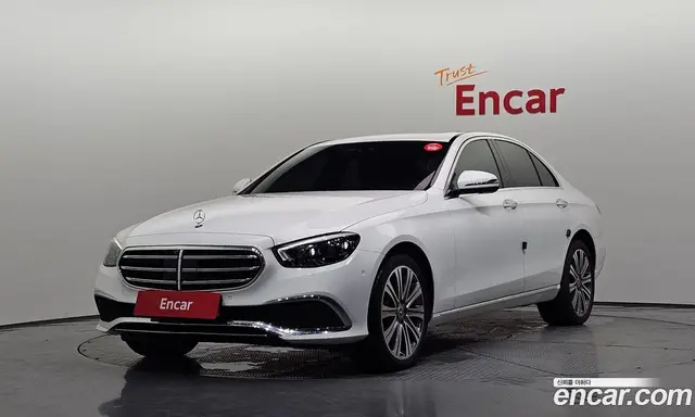 Mercedes-Benz E-Class, 2023, 13 398 км