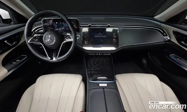 Mercedes-Benz E-Class 2024 2.0 автомат (гидро), миниатюра 10