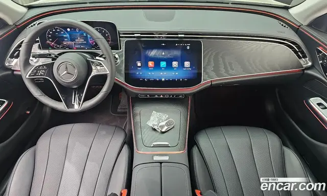 Mercedes-Benz E-Class 2025 2.0 автомат (гидро), миниатюра 10